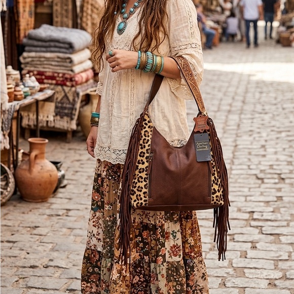 American Darling Handbags - American Darling Brown and Leopard Shoulder Bag with Fringe